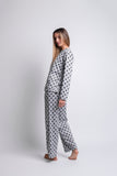 Conjunto Pijama Gris Dots