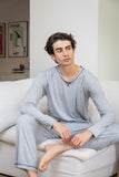 Conjunto Hombre Gris Cuello Redondo